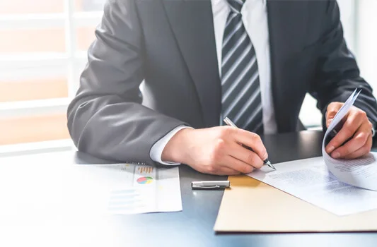 Lawyer contract law